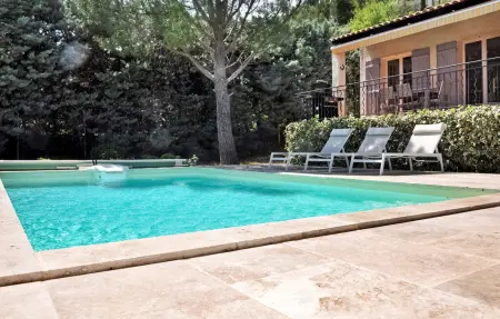 La Villa Des Pins, Maison 6 personnes à Rochefort Du Gard - Photo 1