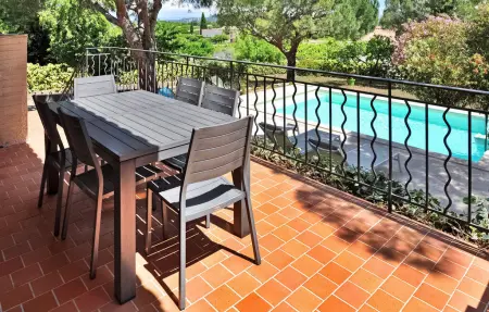 La Villa Des Pins, Maison 6 personnes à Rochefort Du Gard - Photo 2