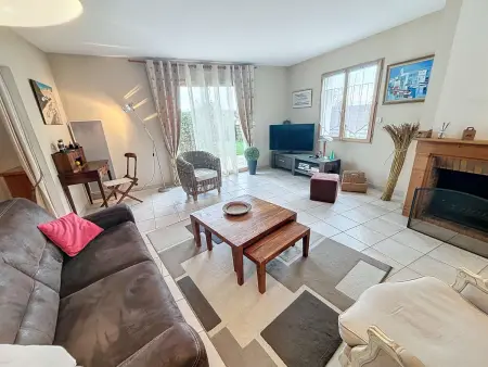 Villa contemporaine: terrasse, jardin clos, 4 chambres, proche mer et attractions - Photo 2