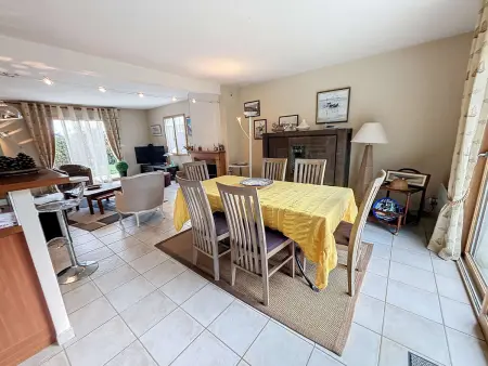 Villa contemporaine: terrasse, jardin clos, 4 chambres, proche mer et attractions - Photo 3
