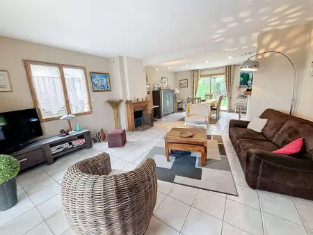 Villa contemporaine: terrasse, jardin clos, 4 chambres, proche mer et attractions - Photo 7