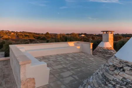 Luxury Trullo Termetrio in Cisternino, Trullo à Cisternino avec Piscine Infinie - Photo 31