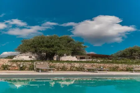 Luxury Trullo Termetrio in Cisternino, Trullo à Cisternino avec Piscine Infinie - Photo 46