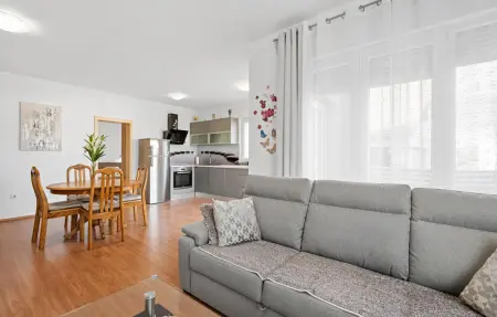 Appartement 4 personnes à Brodarica - Photo 10