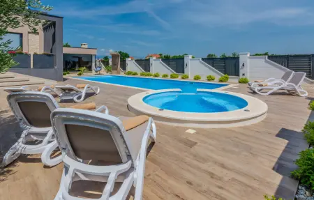 Maison 9 personnes à Privlaka - Photo 9