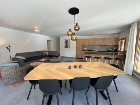 Luxueux Appartement de Montagne - 4 Chambres & Spa Inclus - Photo 5