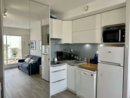Appartement avec terrasse, vue sur l'Océan et parking à Royan - Photo 2