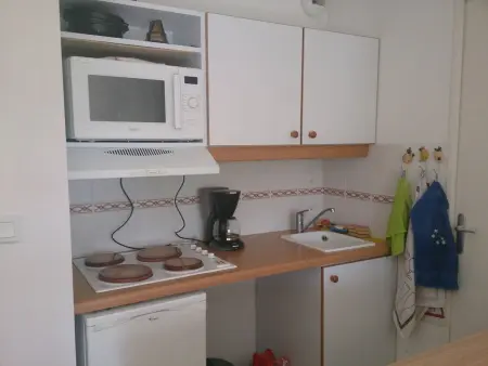 Charmant appartement avec jardin privé et accès piscine - Photo 4