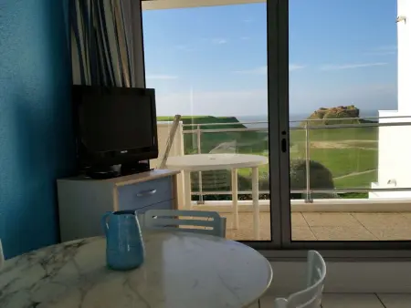 Appartement lumineux avec balcon, parking et animaux acceptés - Photo 1