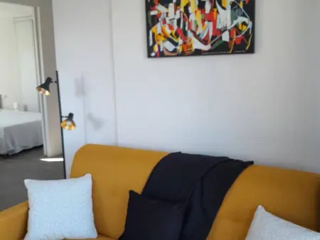 Appartement neuf lumineux avec balcon, Wi-Fi, au pied de la plage du Chay, Royan - Photo 3