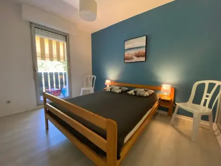 Appartement T2 rénové pour 4 pers, au pied de la plage avec 2 balcons et parking privé, St Georges - Photo 4