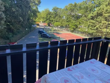 Appartement T2 rénové pour 4 pers, au pied de la plage avec 2 balcons et parking privé, St Georges - Photo 8