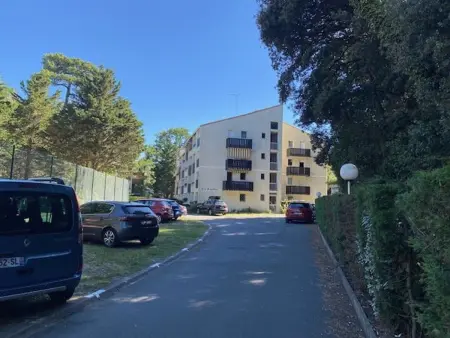 Appartement T2 rénové pour 4 pers, au pied de la plage avec 2 balcons et parking privé, St Georges - Photo 11