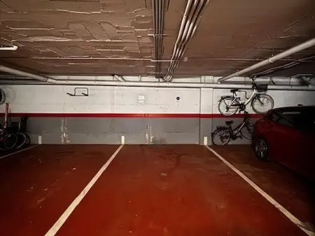 Appartement de luxe avec piscine et parking, animaux bienvenus - Photo 15