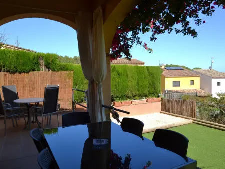 Charmante maison avec jardin, proche plage, piscine commune, accepte animaux - L'Estartit - Photo 3