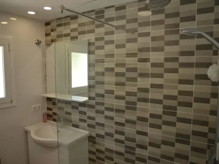 Appartement lumineux proche plage et centre avec piscine à L'Estartit - Photo 11