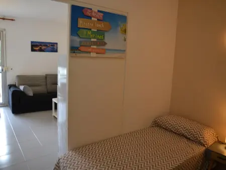 Accès direct à la plage, piscine, jardin privatif – Charmant T2 à L'Estartit - Photo 8