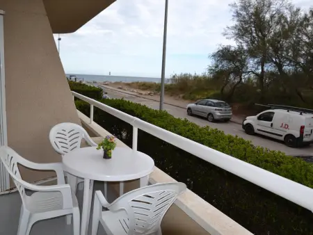 Accès direct à la plage, piscine, jardin privatif – Charmant T2 à L'Estartit - Photo 14