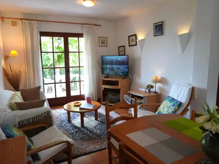 Charmante maison avec jardin, piscine et terrasse à L'Estartit, près de la plage et des villages médiévaux - Photo 5