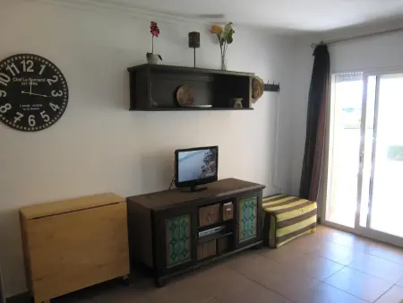 Studio rénové en bord de mer avec accès direct à la plage et piscine à L'Estartit - Photo 6