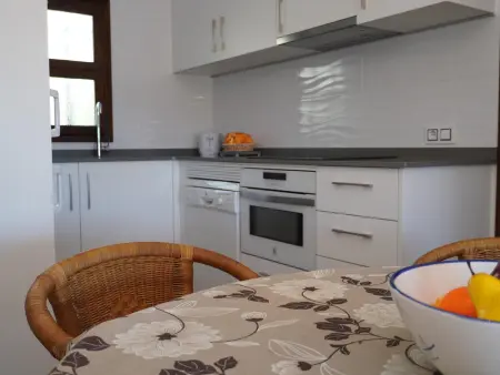 Maison de Vacances à L'Estartit : 3 Chambres, Piscine Commune, Proche Plage et Activités - Photo 11