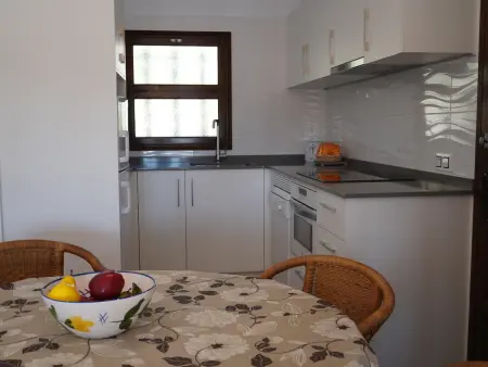 Maison de Vacances à L'Estartit : 3 Chambres, Piscine Commune, Proche Plage et Activités - Photo 12