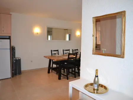 Maison spacieuse avec piscine commune, proche de la mer à L'Estartit, 3 chambres, barbecue, parking - Photo 5