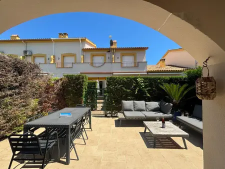 Belle maison à 10 min de la plage avec piscine et terrasse - 3 ch, garage privé, animaux bienvenus - Photo 1