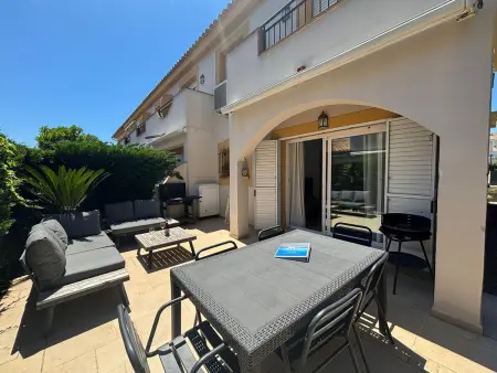 Belle maison à 10 min de la plage avec piscine et terrasse - 3 ch, garage privé, animaux bienvenus - Photo 4