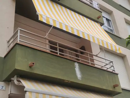Appartement rénové L'Estartit, 600m plage, piscine, 2 ch. doubles, balcon, proche commerces et port - Photo 17