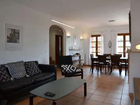 Villa avec Piscine Privée, Jardin Clôturé et Proche Plage- Idéale pour Familles! - Photo 16