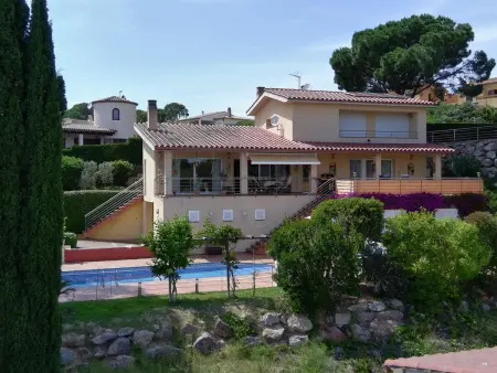 Villa avec Piscine Privée et Air Con - 4 km Plage - Photo 5