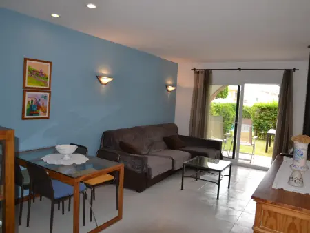 Maison avec Piscine et Jardin, à 500m de la Plage de L'Estartit, Idéale pour Familles - Photo 4