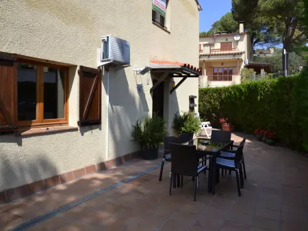 Maison familiale avec piscine commune à L'Estartit - Photo 4