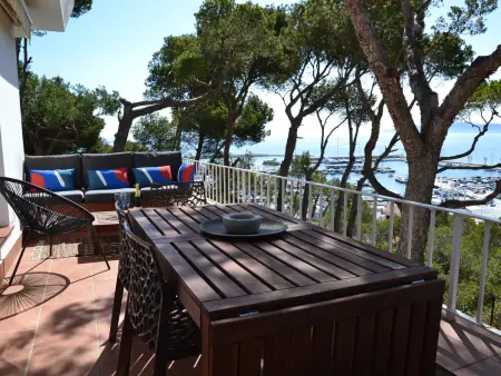 Appartement Moderne avec Terrasse et Parking à L'Estartit Centro - Photo 2
