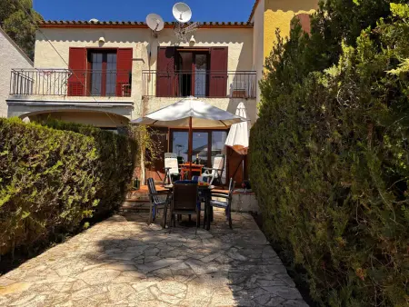 Maison de Charme avec Jardin, Piscine Commune, près de la Plage et de L'Estartit - Photo 1