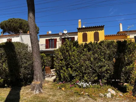 Maison de Charme avec Jardin, Piscine Commune, près de la Plage et de L'Estartit - Photo 14