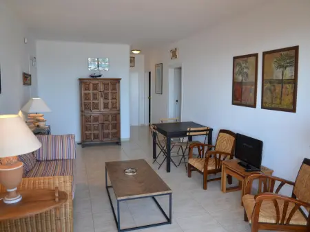 Appartement rénové à L'Estartit avec terrasse - Photo 2