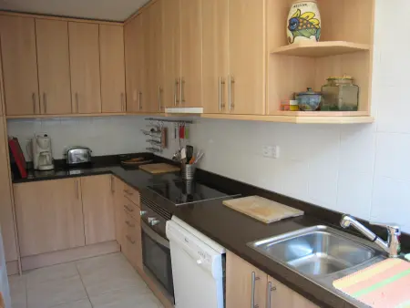 Appartement rénové à L'Estartit avec terrasse - Photo 5