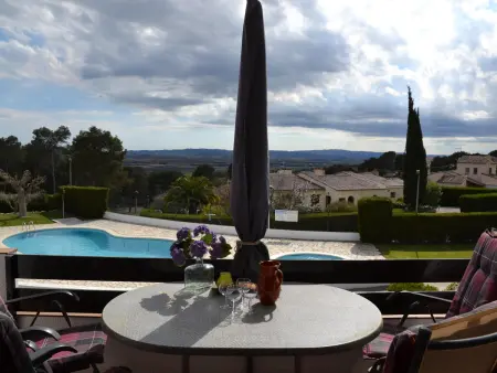 Maison familiale avec jardin et terrasse privée, piscine commune, proche de L'Estartit - Photo 4