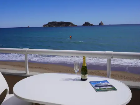 Appartement en bord de mer à L'Estartit avec piscine - Photo 2