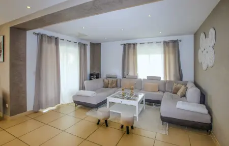 Maison 10 personnes à Sauveterre - Photo 2