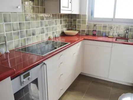 Appartement moderne 4 pers avec vue mer, parking, lave-vaisselle et lave-linge - Photo 10