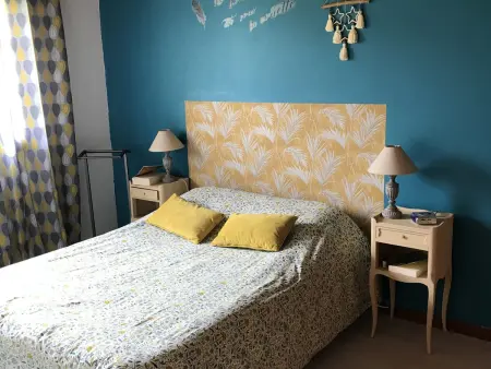 Maison rénovée 6 couchages, quartier calme près plage - Photo 4