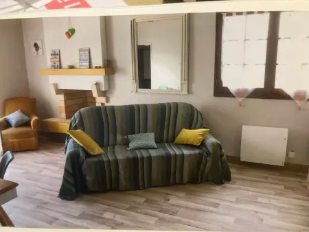 Maison rénovée 6 couchages, quartier calme près plage - Photo 9