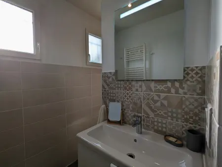 Maison rénovée avec jardin, proche du centre, pour 6 pers, Châteauroux - Photo 13