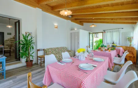 Maison 13 personnes à Montefalcone Appennino - Photo 2