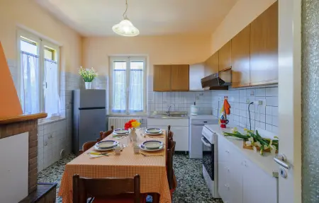 Maison 13 personnes à Montefalcone Appennino - Photo 4
