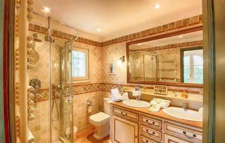 La Villa De La Gasqui, Maison 10 personnes à Isle Sur La Sorgue - Photo 22