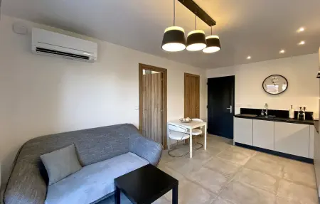 Gite Asti, Maison 2 personnes à Roquefort Les Pins - Photo 3